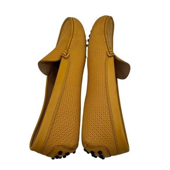 Tod's Yellow Driving Loafer Flats Size 37 Women's - Picture 6 of 9